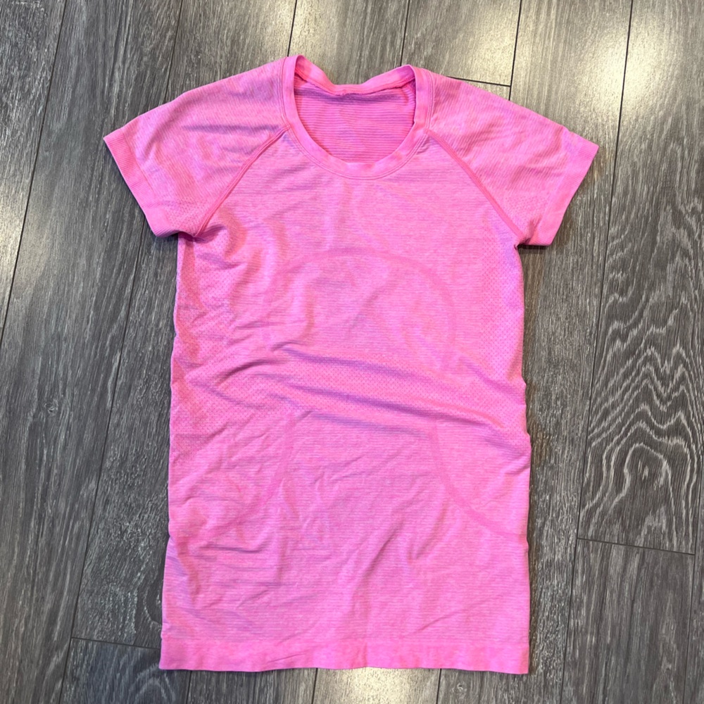 Lululemon Swiftly Tech T